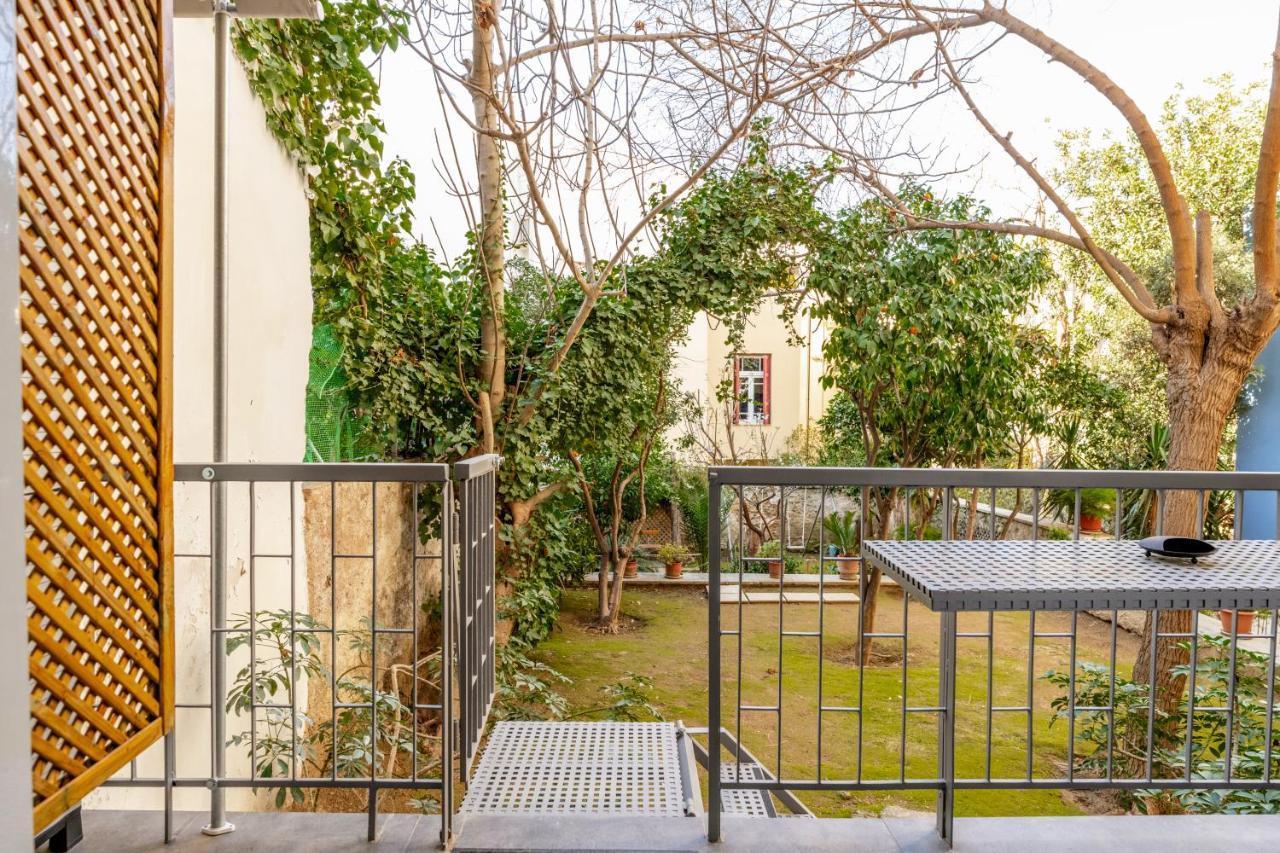 Appartement Secret Garden Downtown à Athènes Extérieur photo