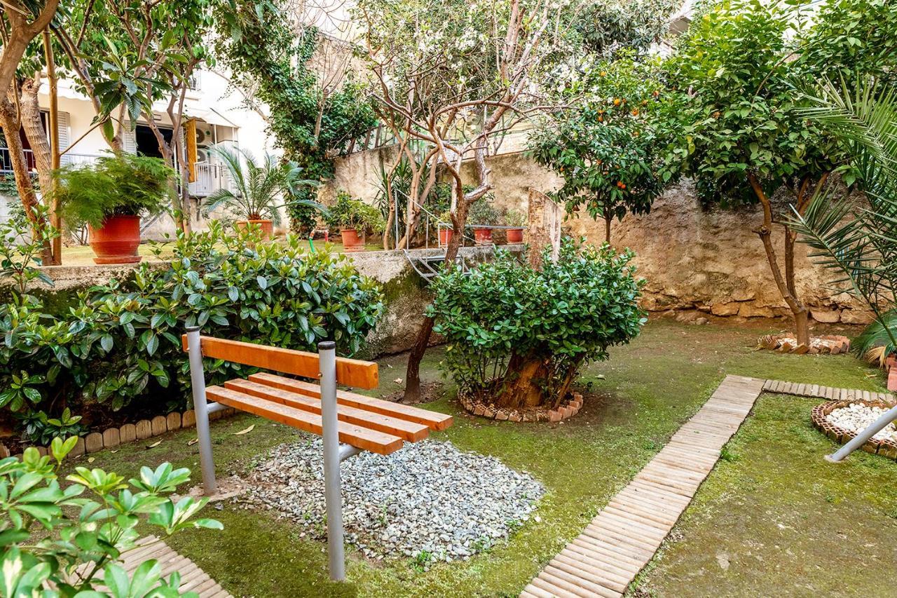 Appartement Secret Garden Downtown à Athènes Extérieur photo